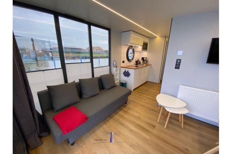 Hausboot Fjord Vela Mit Biosauna In Barth Ngoại thất bức ảnh
